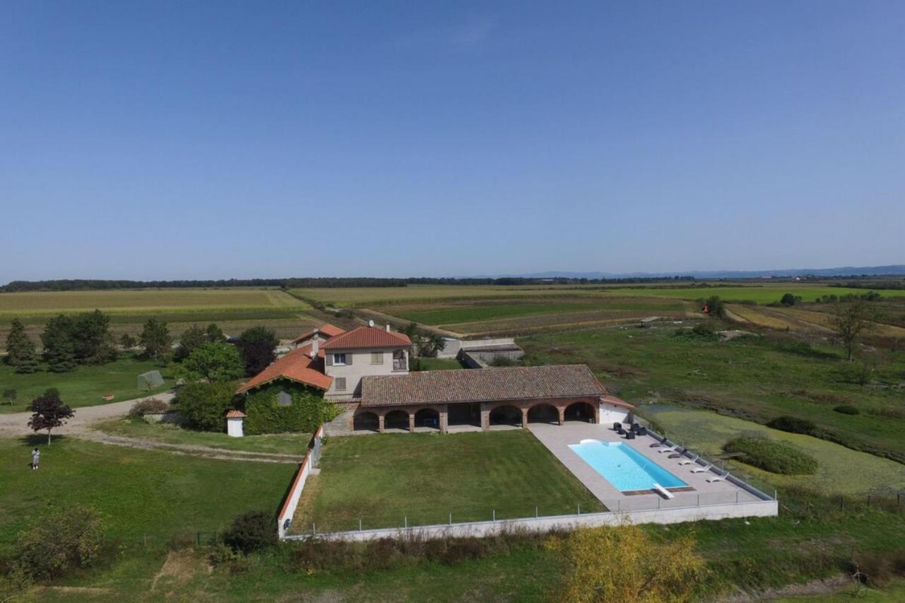Family Villa At 1H15 From Lyon Precieux Exterior foto