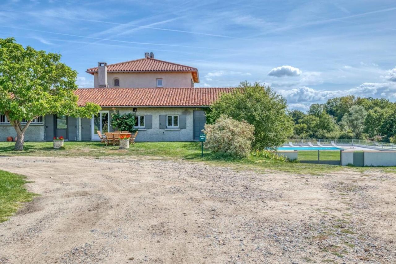 Family Villa At 1H15 From Lyon Precieux Exterior foto